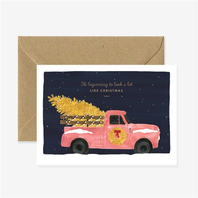 Carte cadeau voiture de Noël avec un sapin