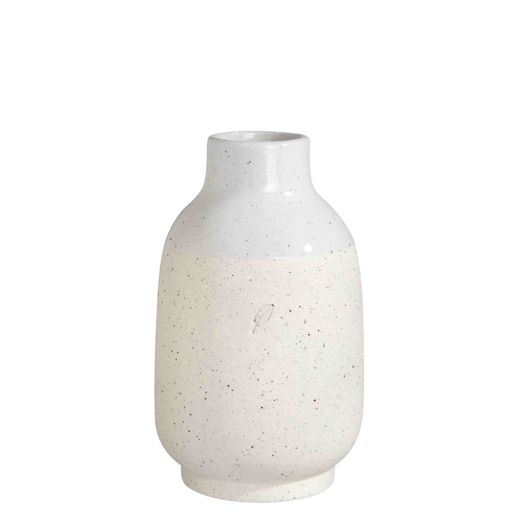 Vase en faience, design naturel