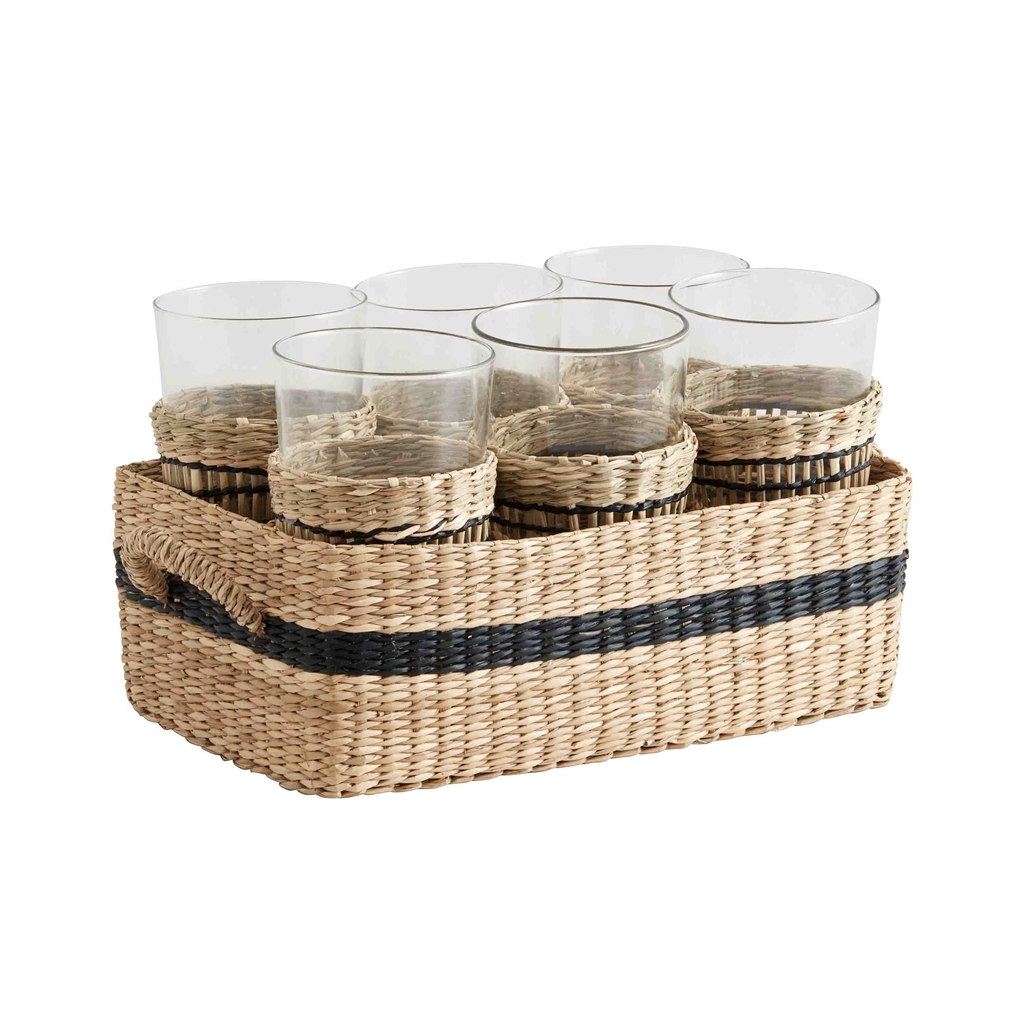 Set de verres avec un tresse en osier et avec un panier