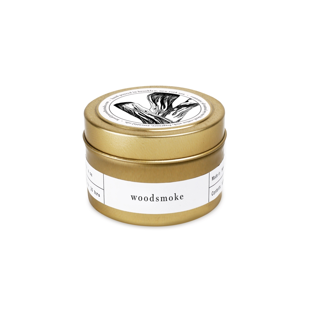 Bougie parfumée en boîte de conserve dorée Woodsmoke