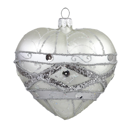 Coeur en argent avec strass