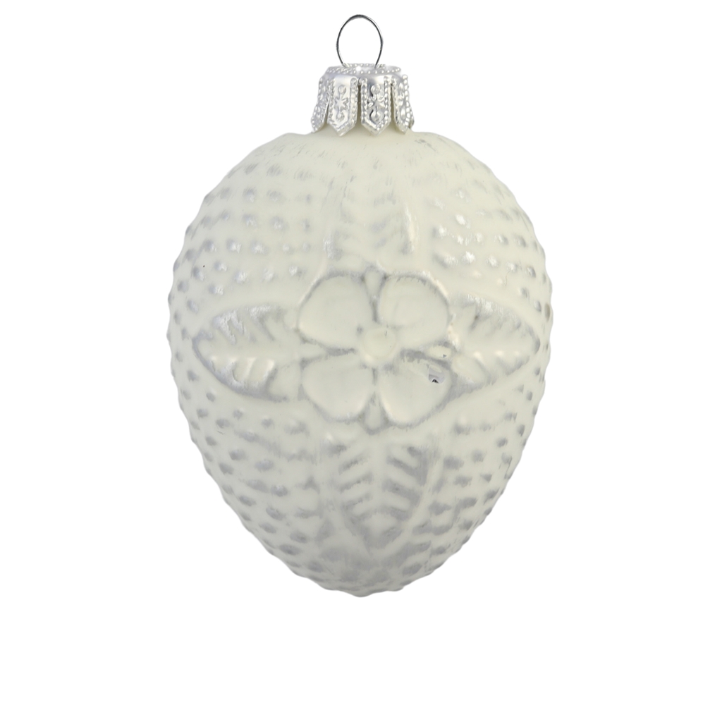 Médaillon à décor de fleurs blanc-argent