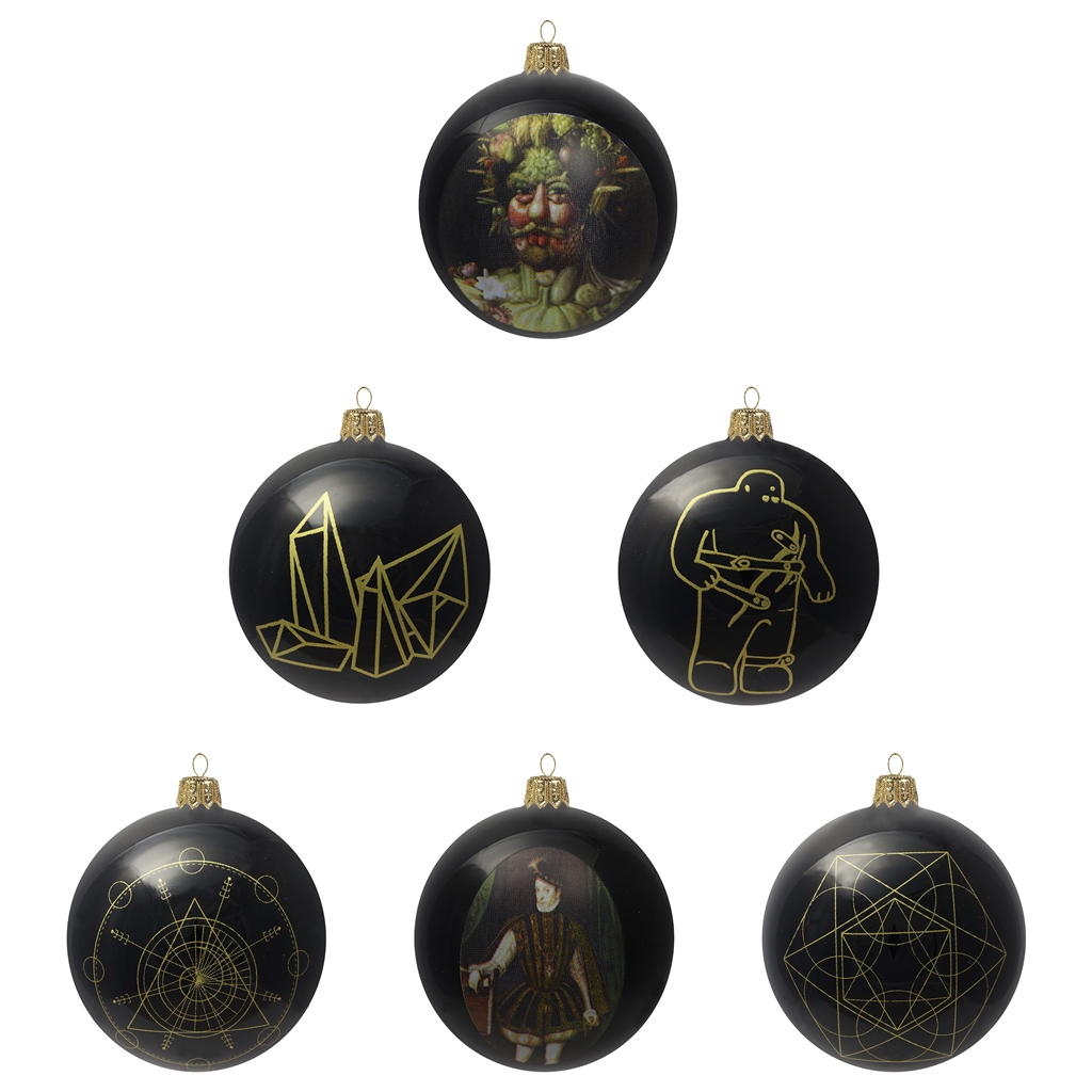 Set de décorations de Noël avec un décor de l'époque de Rodolphe II.