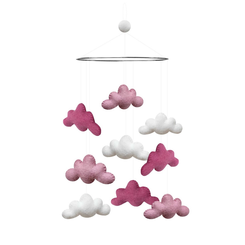 Mobile bébé avec des nuages roses et blancs