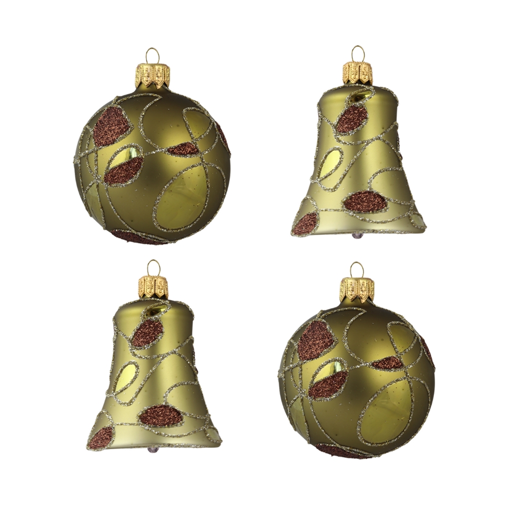 Set de boules de Noël vertes avec feuilles brunes