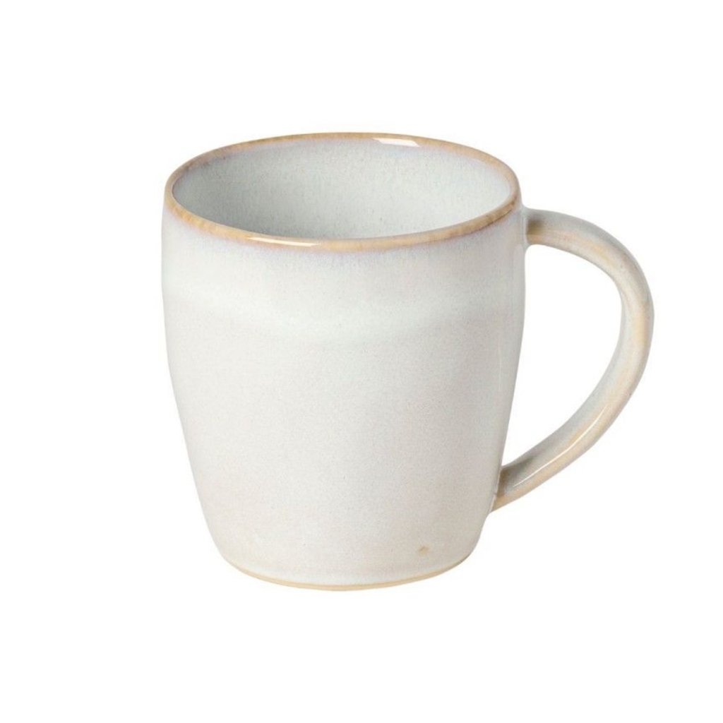Grande tasse avec glaçure fine et fluide