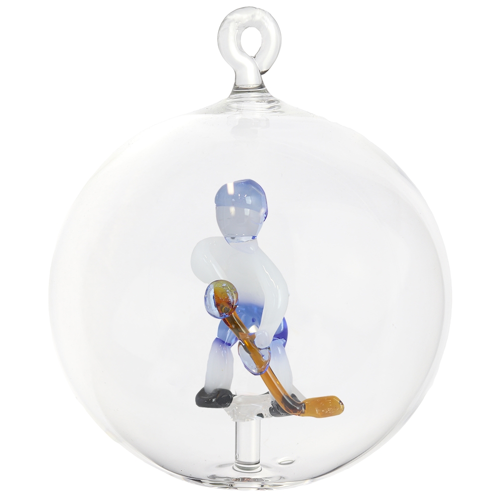 Boule de Noël avec joueur de hockey