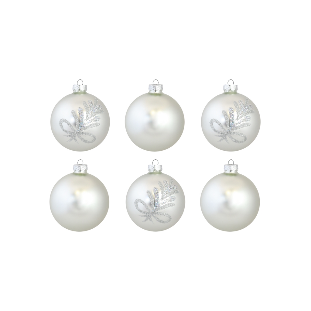 Set de six boules de Noël en argent avec décor argenté fin