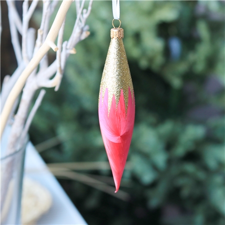 Fusée avec vernis gelé rose