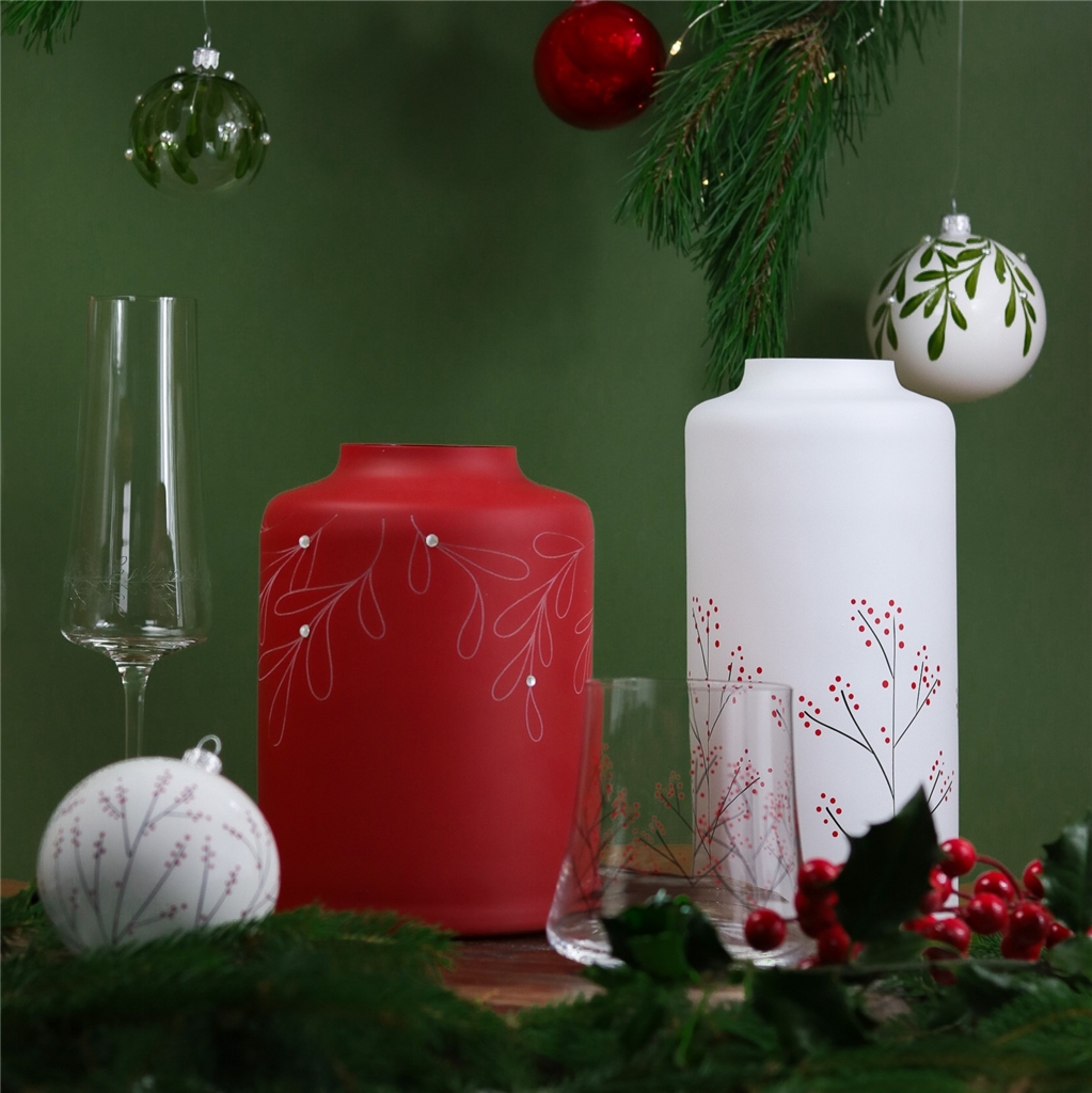 Vase en verre rouge à décor de gui