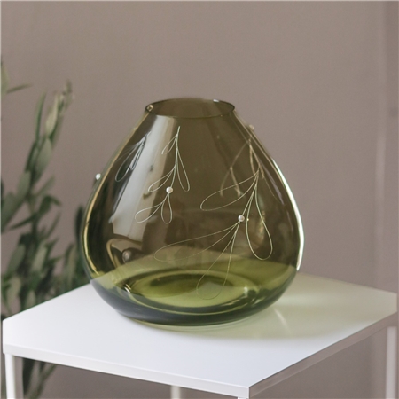 Vase en verre vert à décor de gui
