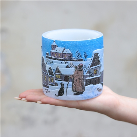 Une lanterne avec l'illustration Minuit