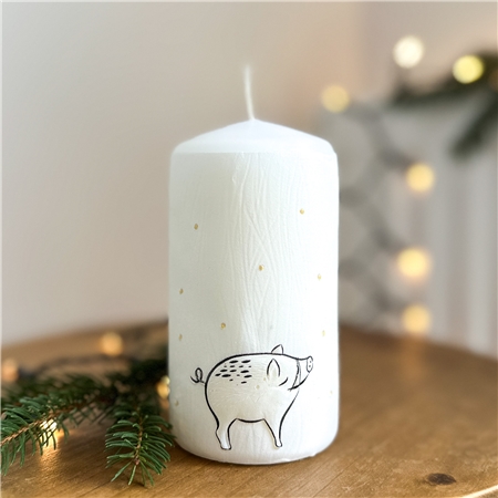 Bougie blanche à décor de sanglier
