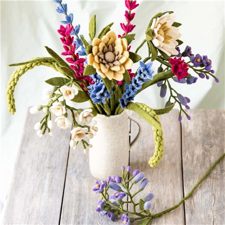 Fleur de feutre lupin bleu