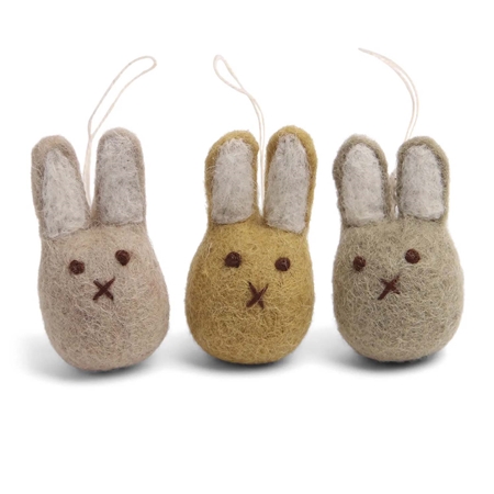 Ensemble de lapins en feutre de couleur ocre