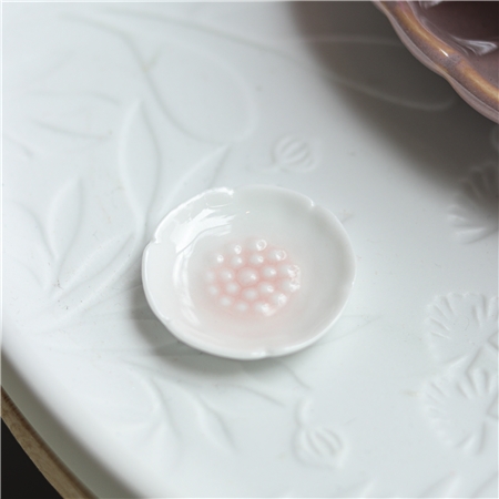 Assiette en porcelaine fleur de sakura