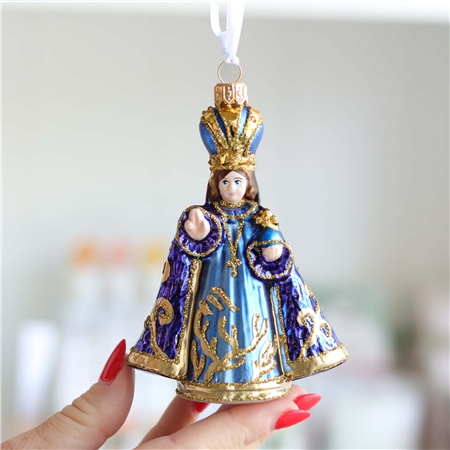 Le Petit Jésus de Prague en robe violette