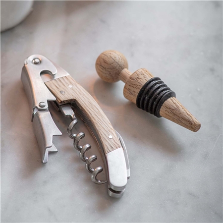 Ensemble composé d'un tire-bouchon et de bouchons en bois de chêne